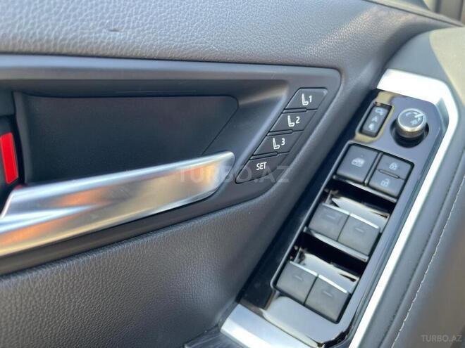Toyota Land Cruiser 2022, 29,000 km - 3.5 л - Bakı