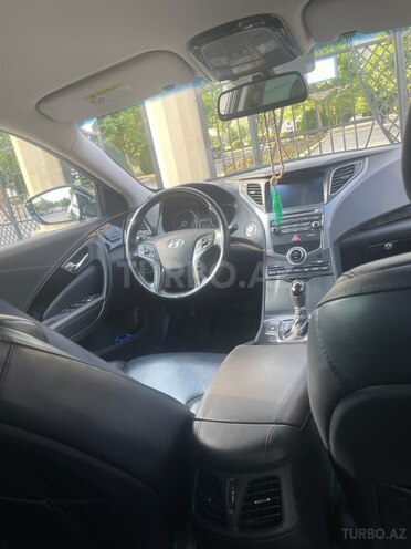 Hyundai Grandeur 2015, 243,000 km - 2.2 л - Şamaxı