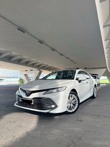 Toyota Camry 2018, 150,000 km - 2.5 л - Bakı