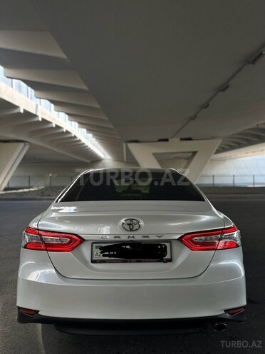 Toyota Camry 2018, 150,000 km - 2.5 л - Bakı
