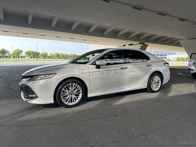 Toyota Camry 2018, 150,000 km - 2.5 л - Bakı