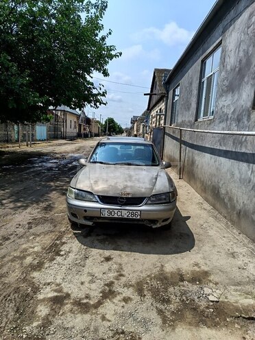 Opel Vectra 1997, 350,000 km - 1.6 l - Bakı