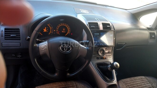 Toyota Auris 2007, 282,000 km - 1.4 l - Bakı