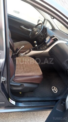 Toyota Auris 2007, 282,000 km - 1.4 l - Bakı