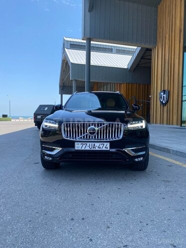 Volvo XC90-2