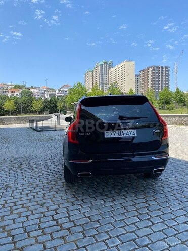 Volvo XC90-8