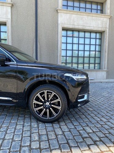 Volvo XC90-9