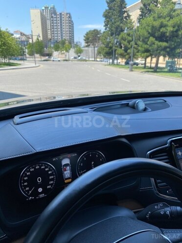 Volvo XC90-13