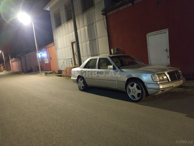 Mercedes E 220 1994, 610,000 km - 2.2 l - Lənkəran