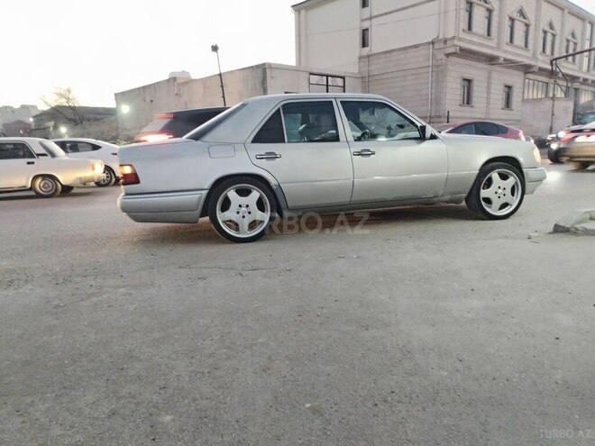 Mercedes E 220 1994, 610,000 km - 2.2 l - Lənkəran