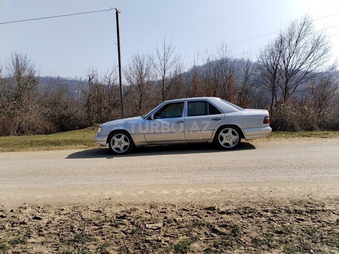 Mercedes E 220 1994, 610,000 km - 2.2 l - Lənkəran