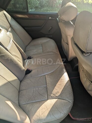 Mercedes E 220 1994, 610,000 km - 2.2 l - Lənkəran