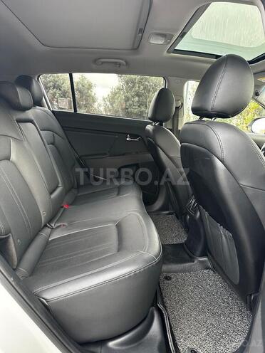 Kia Sportage 2015, 200,000 km - 2.0 l - Bakı