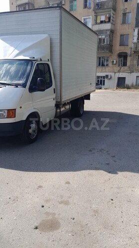 Ford Transit-3