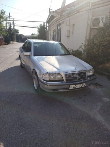 Mercedes C 220 1995, 250,000 km - 2.2 l - Bakı
