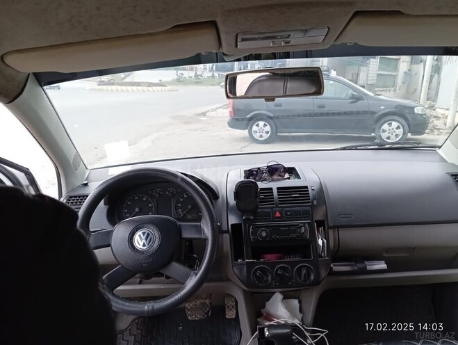 Volkswagen Polo 2003, 400,000 km - 1.4 l - Bakı