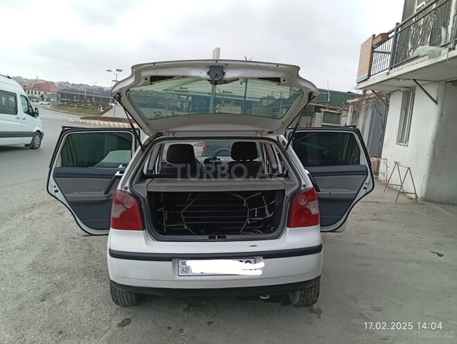 Volkswagen Polo 2003, 400,000 km - 1.4 l - Bakı