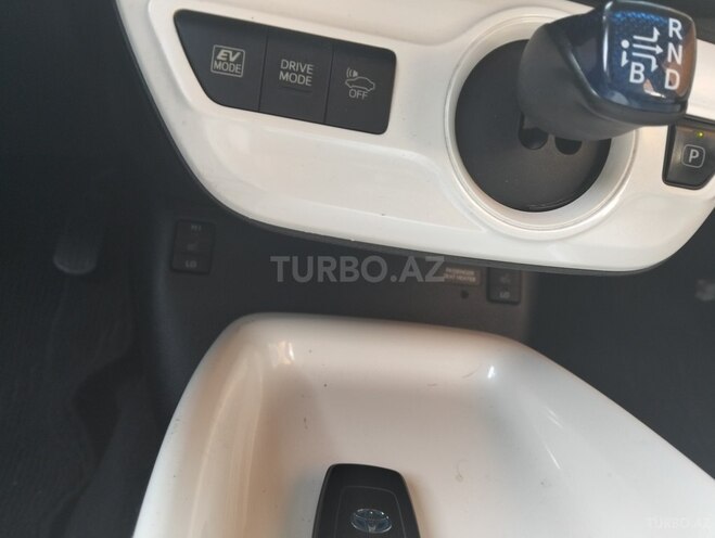 Toyota Prius 2016, 231,000 km - 1.8 l - Bakı