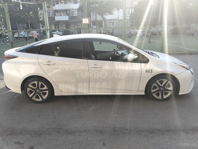 Toyota Prius 2016, 231,000 km - 1.8 l - Bakı