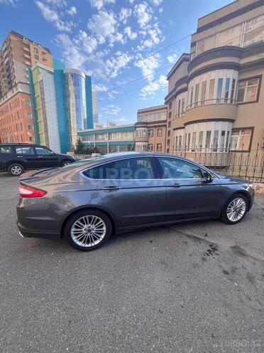 Ford Fusion (North America)-8