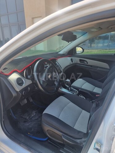 Chevrolet Cruze-6