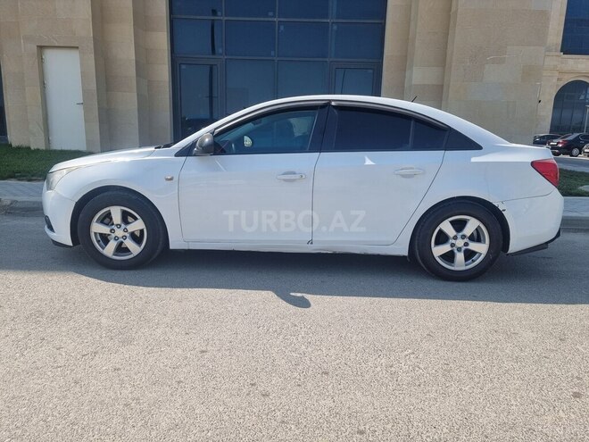 Chevrolet Cruze-8