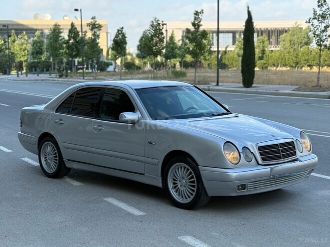 Mercedes E 220 d 1999, 459,000 km - 2.2 л - Bakı