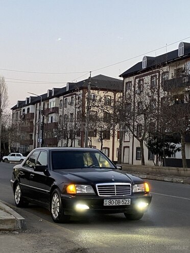 Mercedes C 200 1995, 420,000 km - 2.0 l - Masallı