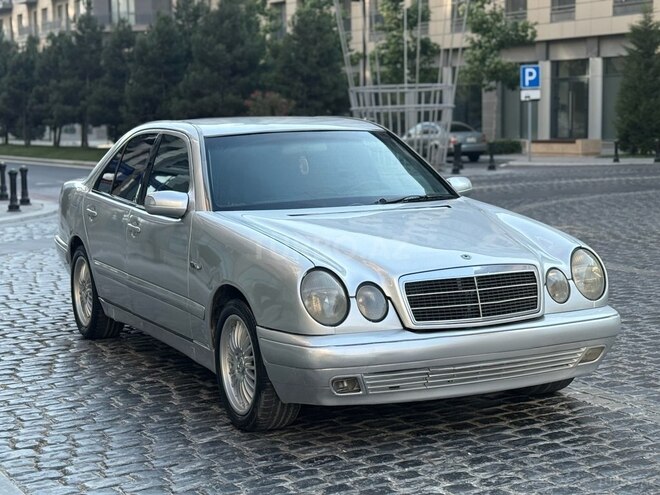 Mercedes E 220 d 1999, 459,000 km - 2.2 л - Bakı