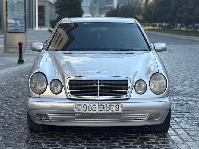Mercedes E 220 d 1999, 459,000 km - 2.2 л - Bakı