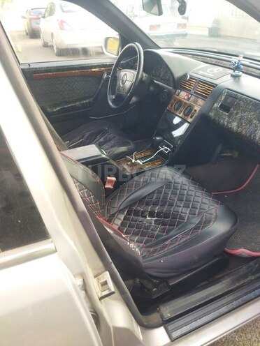 Mercedes C 180 1993, 277,826 km - 1.8 l - Bakı