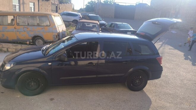 Opel Astra 2009, 476,298 km - 1.4 l - Bakı