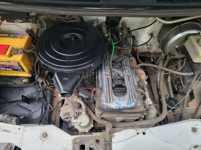 GAZ 2705 2001, 250,000 km - 2.3 l - Mingəçevir