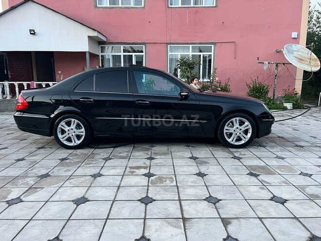 Mercedes E 280 2006, 256,875 km - 3.0 l - Masallı