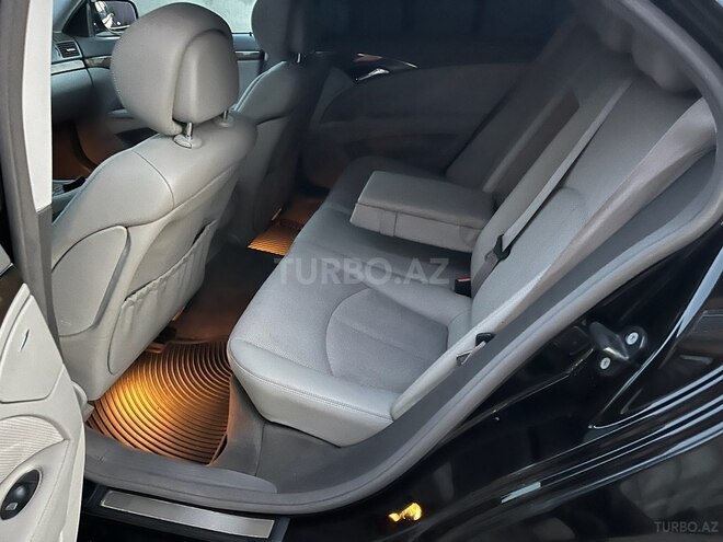 Mercedes E 280 2006, 256,875 km - 3.0 l - Masallı