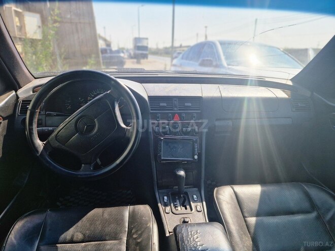 Mercedes C 280 1996, 193,000 km - 2.8 l - Bakı