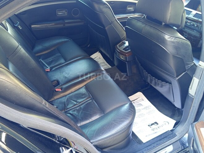 BMW 745-13