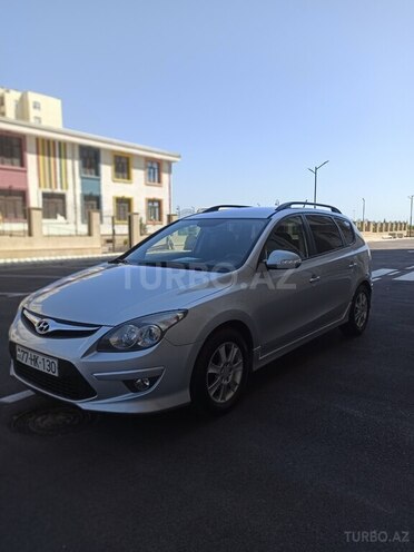 Hyundai i30 2011, 302,000 km - 1.6 l - Sumqayıt