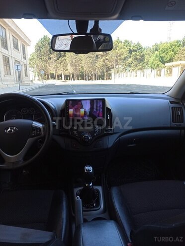 Hyundai i30 2011, 302,000 km - 1.6 l - Sumqayıt