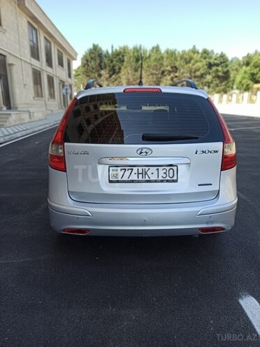 Hyundai i30 2011, 302,000 km - 1.6 l - Sumqayıt