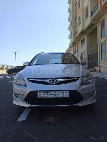 Hyundai i30 2011, 302,000 km - 1.6 l - Sumqayıt