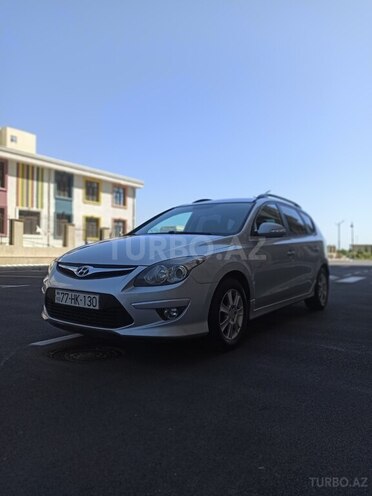 Hyundai i30 2011, 302,000 km - 1.6 l - Sumqayıt