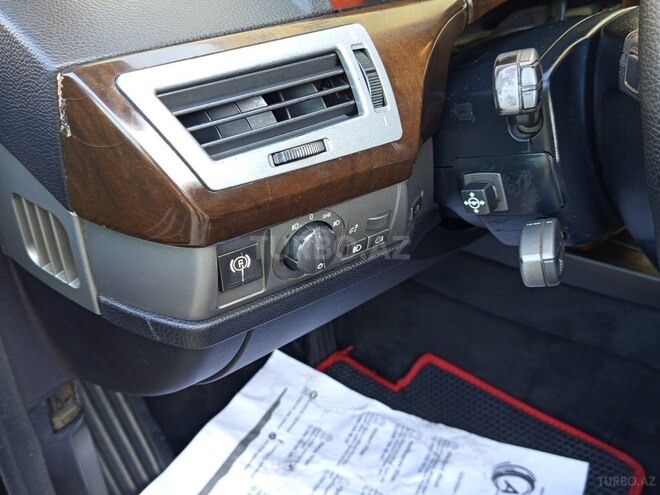 BMW 745-16