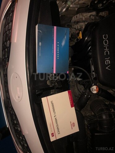 Kia Cerato 2013, 390,282 km - 1.6 l - Bakı