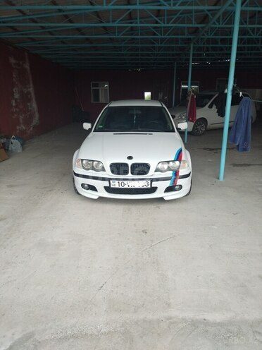 BMW 318 1999, 235,687 km - 1.8 l - Gəncə