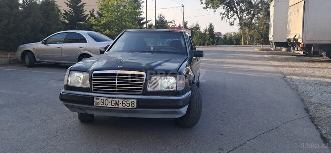 Mercedes E 200 d 1994, 216,668 km - 2.0 l - Bakı