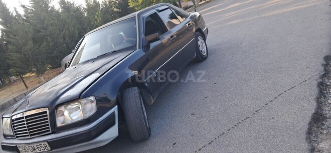 Mercedes E 200 d 1994, 216,668 km - 2.0 l - Bakı