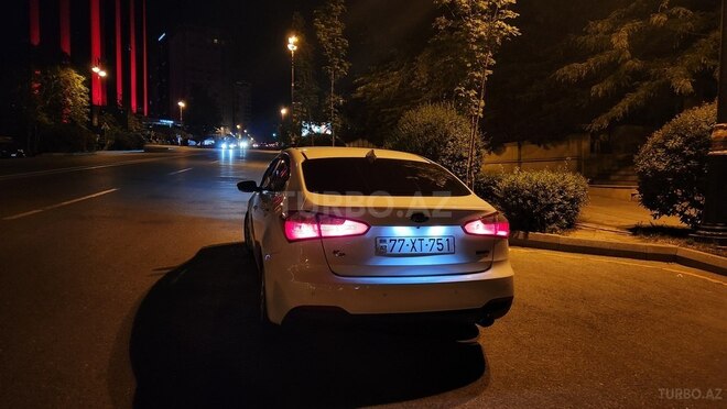 Kia K3 2015, 198,000 km - 1.6 l - Bakı