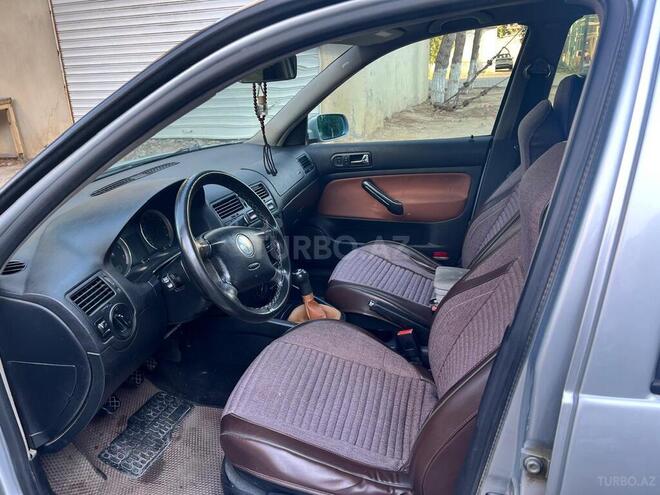 Volkswagen Jetta 2004, 324,700 km - 2.0 l - Bakı