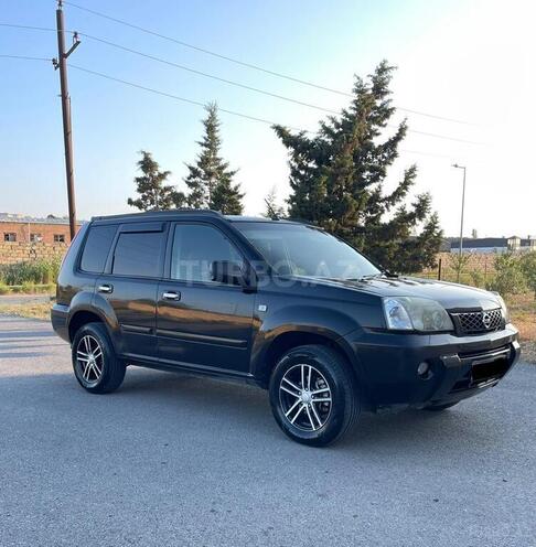 Nissan X-Trail 2003, 245,000 km - 2.5 л - Bakı